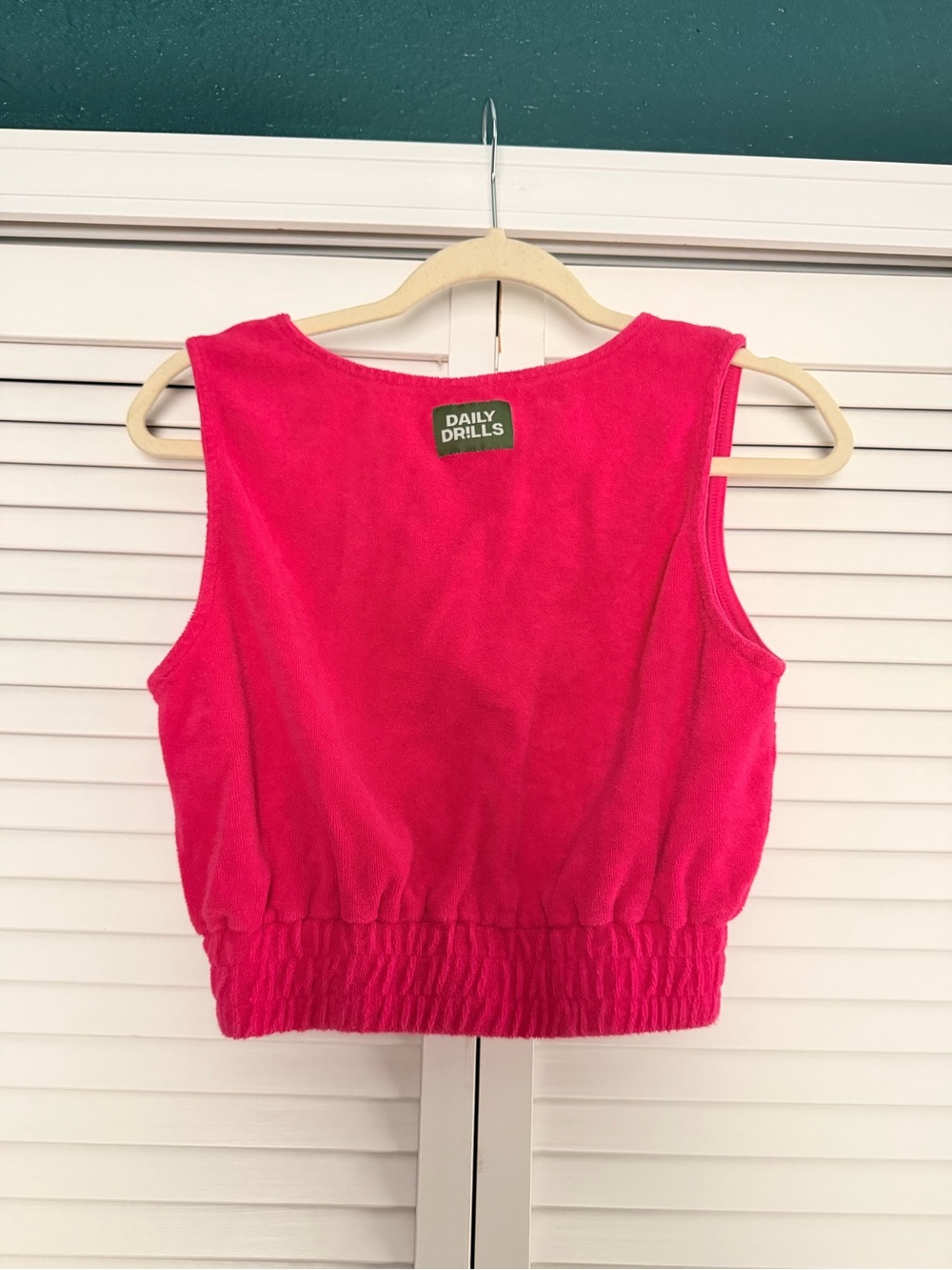Daily Drills Hot Pink Sleeveless Cropped Tank - Picture 2 of 2
